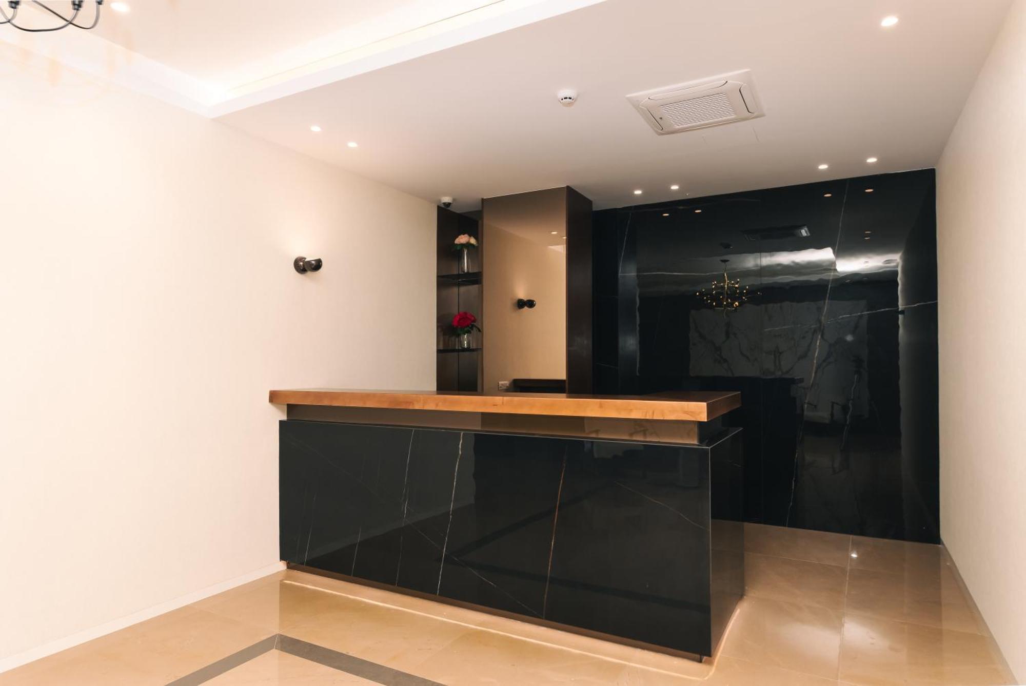 Miramar Hotel อุลซิน ภายนอก รูปภาพ