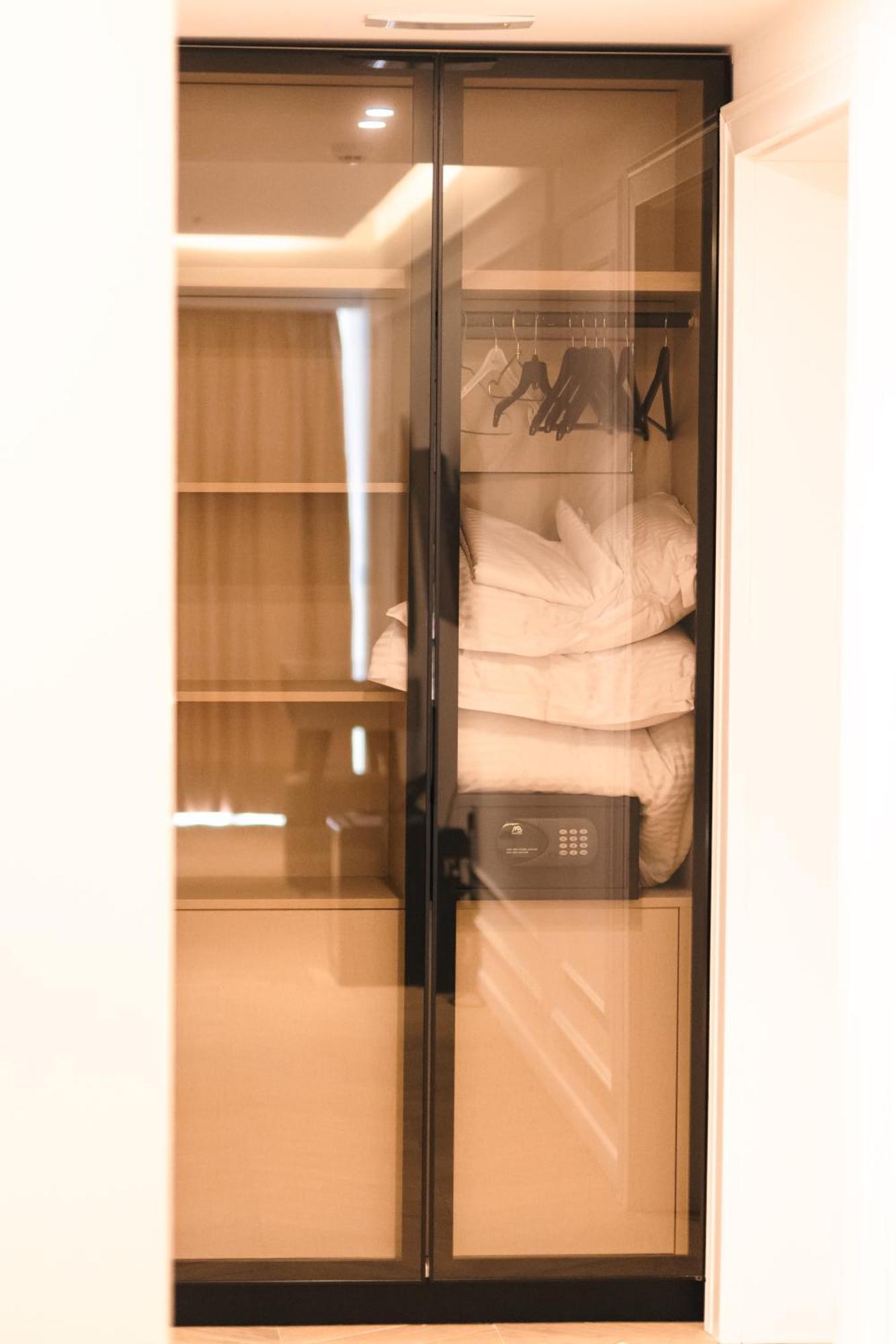 Miramar Hotel อุลซิน ภายนอก รูปภาพ