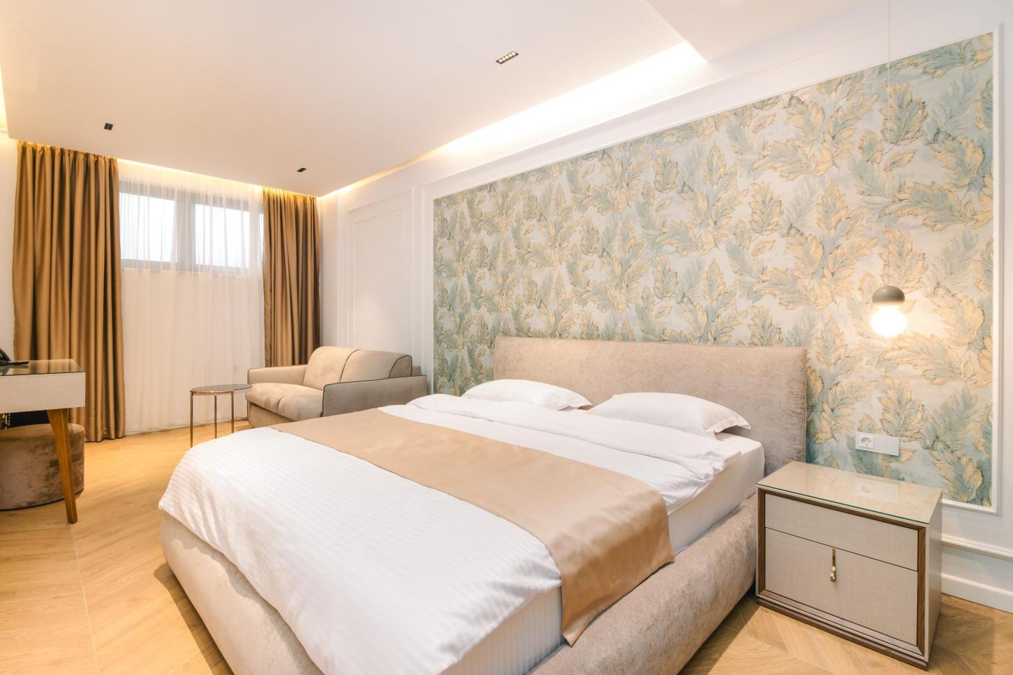 Miramar Hotel อุลซิน ภายนอก รูปภาพ